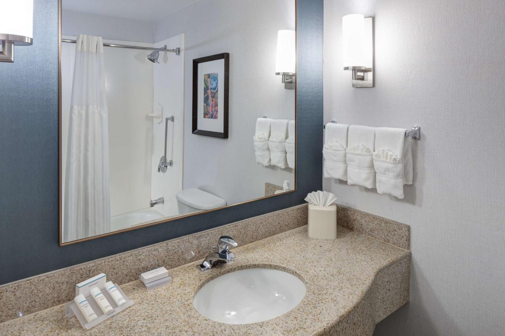 Hilton Garden Inn Hilton Head Hilton Head Island Exterior photo