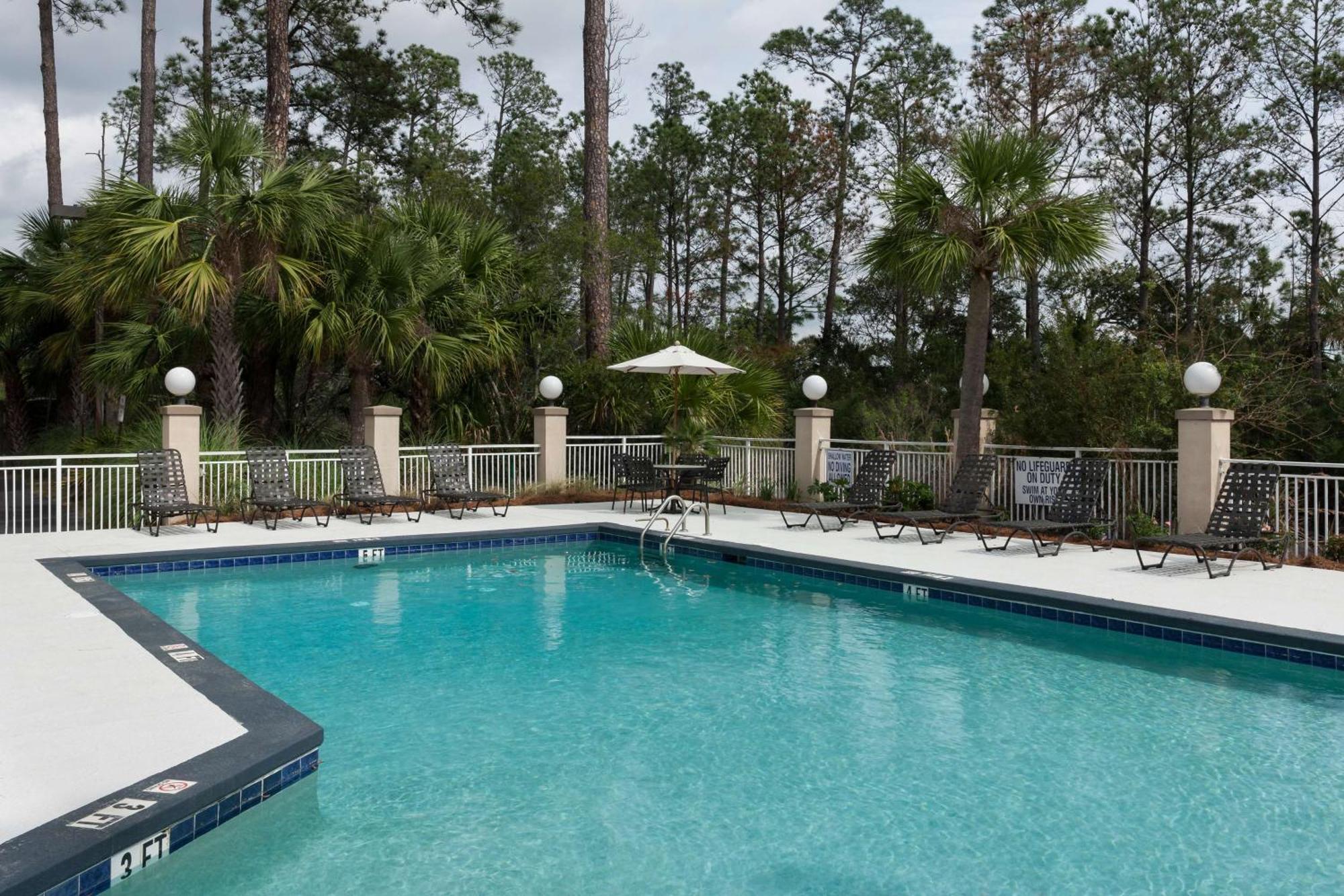 Hilton Garden Inn Hilton Head Hilton Head Island Exterior photo