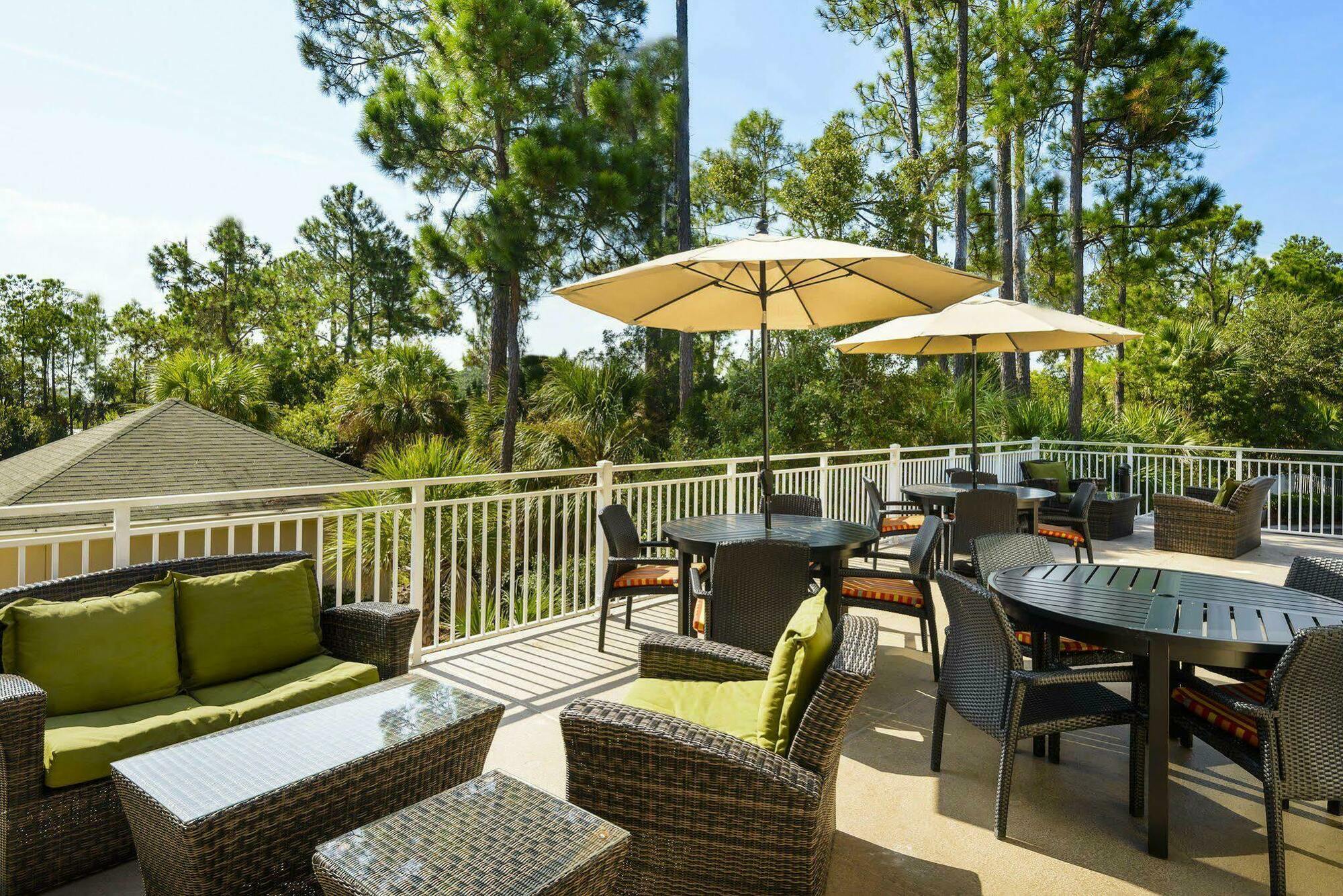 Hilton Garden Inn Hilton Head Hilton Head Island Exterior photo